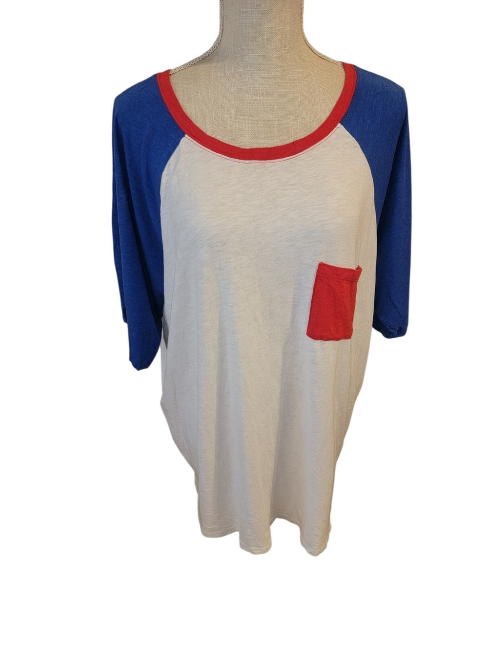Torrid Classic Fit Soft Slub Crew Raglan Red, White & Blue Tee Size 3/3x